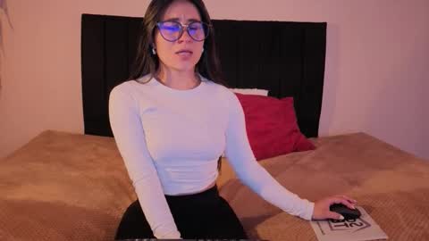 ChloeTurner  online show from 01.12.26