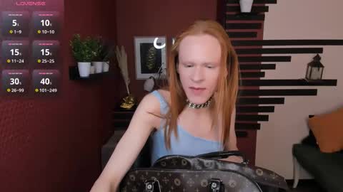 Chloe online show from 10.23.25