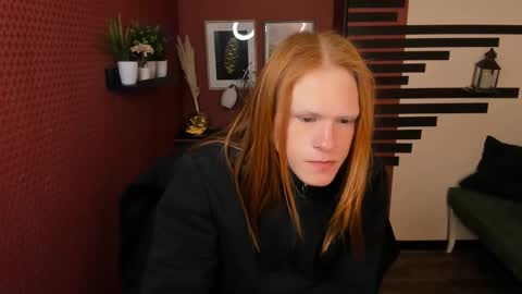 Chloe online show from 10.28.25