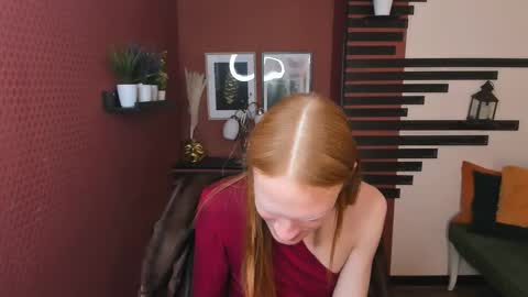 Chloe online show from 12.02.25