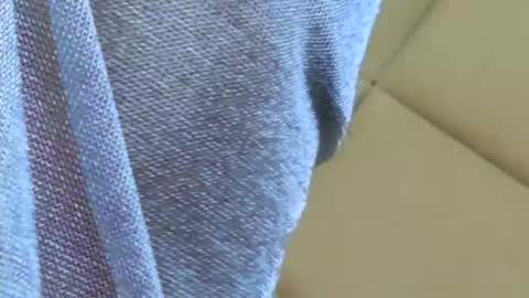 Chloe Vee online show from 04.04.26