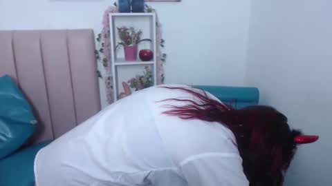 Snapshot of chloewild707rs chatting on 09.17.25 chloewild707rs online show from 09.17.25