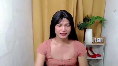 chloiedelight14 online show from 05.19.26
