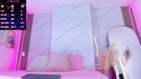 Chlooe online show from 01.12.25