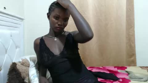 Snapshot of chocodre chatting on 10.05.25 Choco online show from 10.05.25