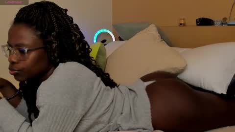 Snapshot of chocolandra_10 chatting on 01.28.25 Amber online show from 01.28.25