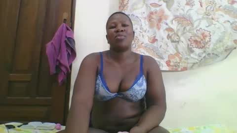 Snapshot of chocolateass4 chatting on 09.15.25 SUSAN online show from 09.15.25
