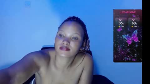 Snapshot of chocolatemilkebony chatting on 02.19.25 chocolatemilkebony online show from 02.19.25