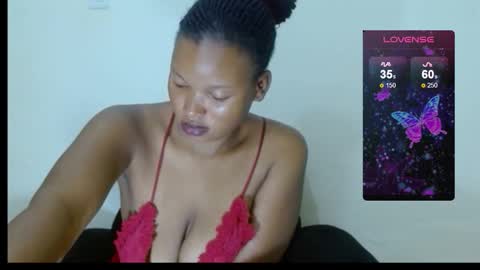 Snapshot of chocolatemilkebony chatting on 09.13.25 chocolatemilkebony online show from 09.13.25