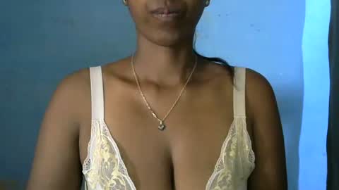 Snapshot of choe03 chatting on 10.14.25 choe03 online show from 10.14.25