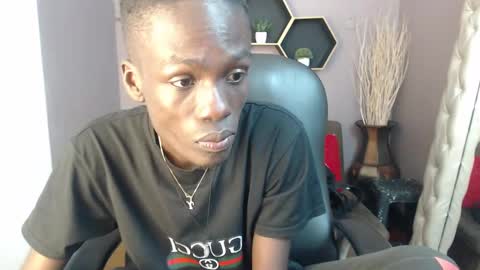 Chombo online show from 12.17.24