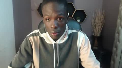 Chombo online show from 12.23.24