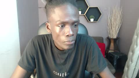 Chombo online show from 02.04.25