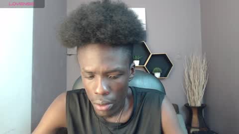 Chombo online show from 02.28.25