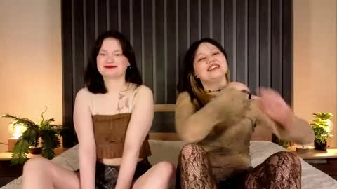 Cassandra online show from 04.20.26