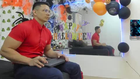 Chorey Thaylor online show from 10.12.25