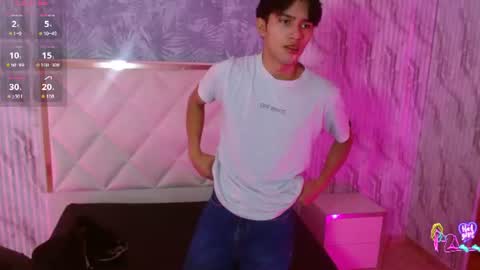 chos_tay online show from 06.19.26
