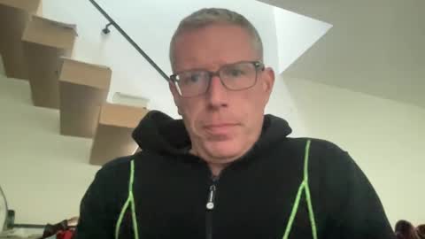 Snapshot of choupipat1 chatting on 03.11.25 choupipat1 online show from 03.11.25