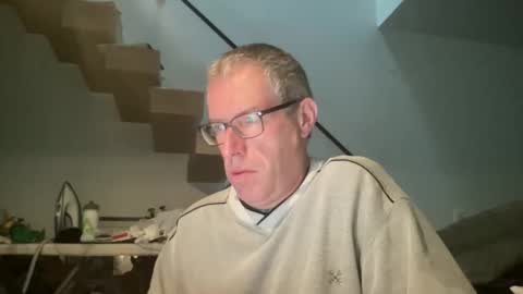 Snapshot of choupipat1 chatting on 10.29.25 choupipat1 online show from 10.29.25