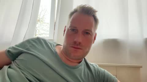 Christian online show from 10.12.25