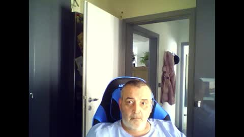 Snapshot of chris250268 chatting on 07.04.26 Chris online show from 07.04.26