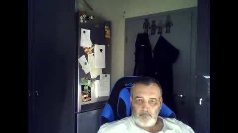 Snapshot of chris250268 chatting on 07.18.26 Chris online show from 07.18.26
