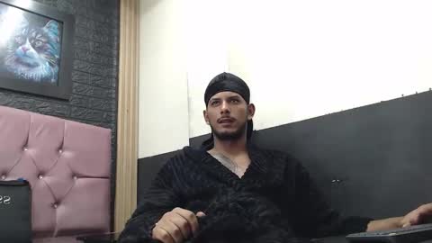 Snapshot of chris_dick2 chatting on 10.21.25 chris_dick2 online show from 10.21.25