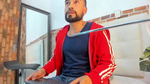 chris_kizz online show from 12.31.24