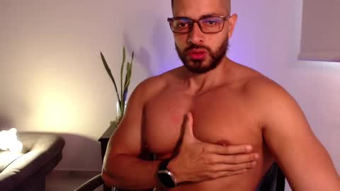 cris         Twitter magnum101010 insta magnumc20 online show from 03.02.25