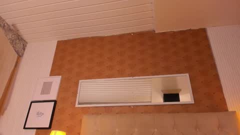 Snapshot of chris_quartz chatting on 10.23.25 Chris Quartz online show from 10.23.25