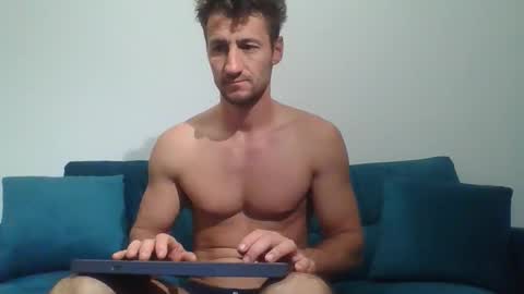 Snapshot of chrisaron chatting on 11.13.25 chrisaron online show from 11.13.25