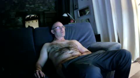 Snapshot of chriscountry chatting on 02.21.25 ChrisXoxo online show from 02.21.25