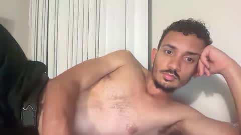 chrislover2125 online show from 04.17.26