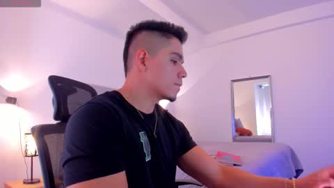 chrismorgan24 online show from 10.10.25