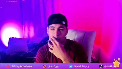 Christian Wang online show from 12.20.25