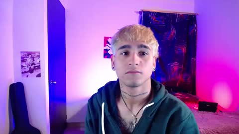 Christian Wang online show from 03.03.26