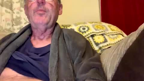 chrissiebitch70744 online show from 05.05.26