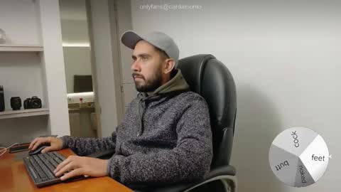 Snapshot of chrissmithin5 chatting on 11.16.25 Cardamomo online show from 11.16.25