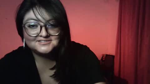Snapshot of christalmal chatting on 09.17.25 Elizabeth online show from 09.17.25