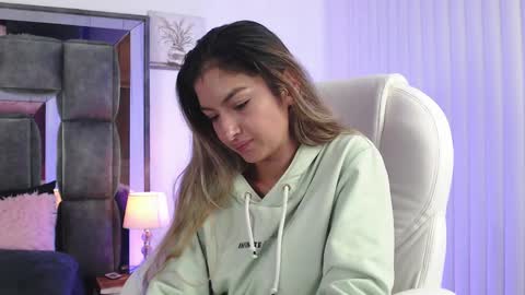 Christal online show from 12.11.24