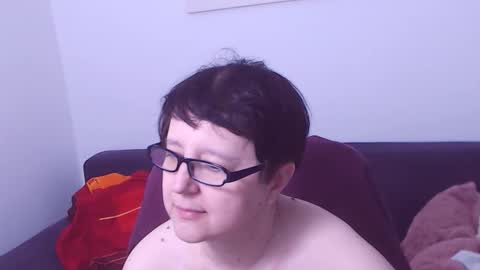 Christa online show from 04.15.26