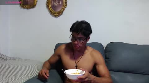 ---Chistian--- online show from 10.15.25