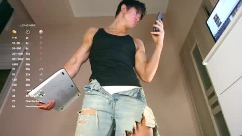 UPVOTE ME ------  ILL DO SOMETHING FOR FREE online show from 12.15.25