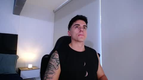 Snapshot of christianvalenzia chatting on 10.15.25 Christian online show from 10.15.25