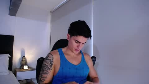 Snapshot of christianvalenzia chatting on 10.22.25 Christian online show from 10.22.25