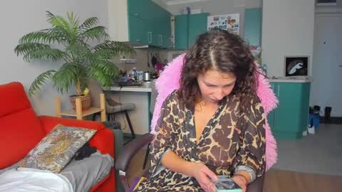 Snapshot of christina_hot chatting on 02.13.25 Chris online show from 02.13.25