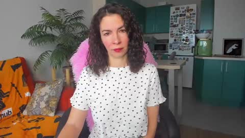 Snapshot of christina_hot chatting on 03.12.25 Chris online show from 03.12.25