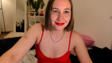 Snapshot of christina_rosse chatting on 05.24.26 christina rosse online show from 05.24.26