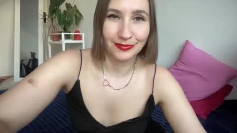 Snapshot of christina_rosse chatting on 05.28.26 christina rosse online show from 05.28.26