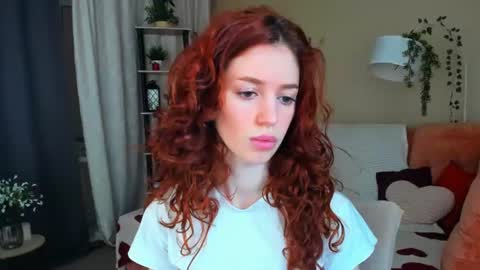 Snapshot of christinaconteeree chatting on 07.14.26 christinaconteeree online show from 07.14.26